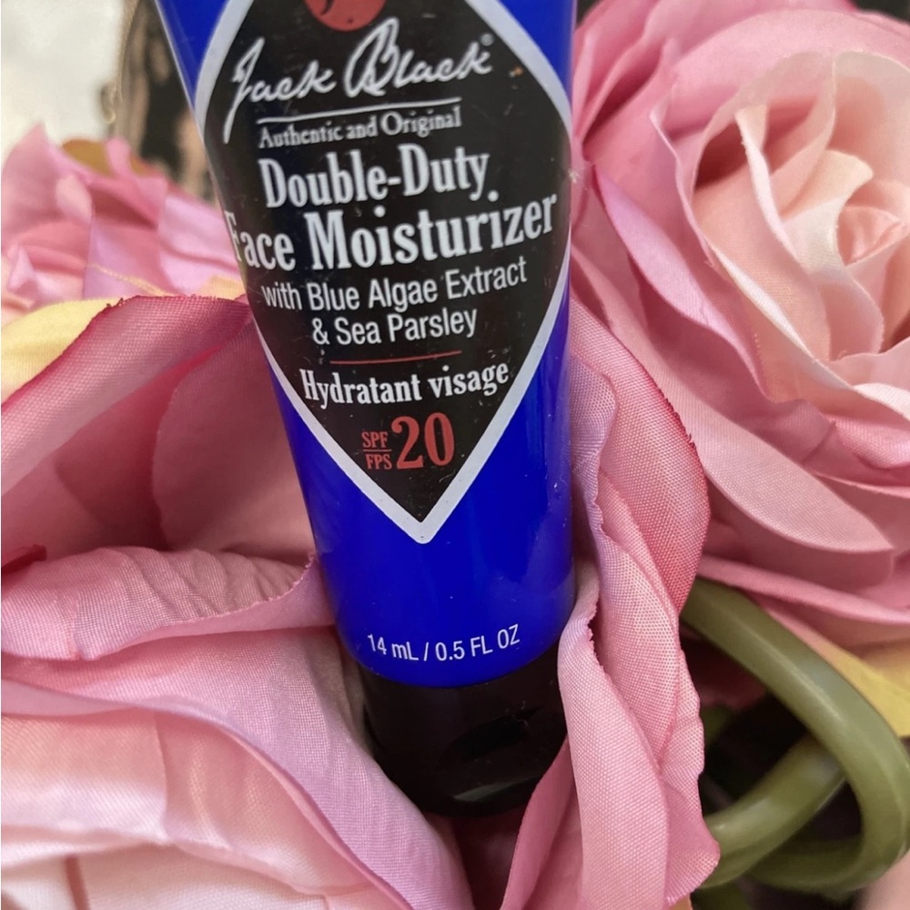 JACK BLACK Double Duty Face Moisturizer, SPF 20 Sunscreen, .5 oz., 14 ml, NEW - Picture 2 of 5